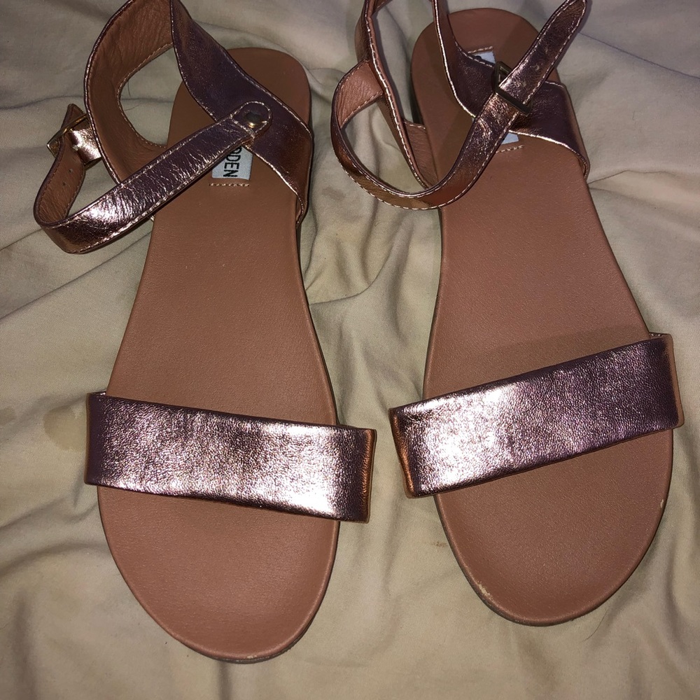 Steve Madden sandals